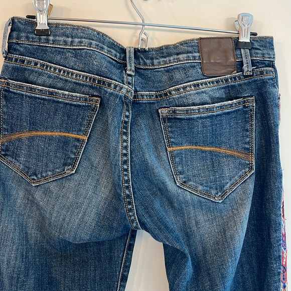 Driftwood Jackie Aztec Embroidered Distressed Skinny Jeans- 27 - Picture 6 of 8